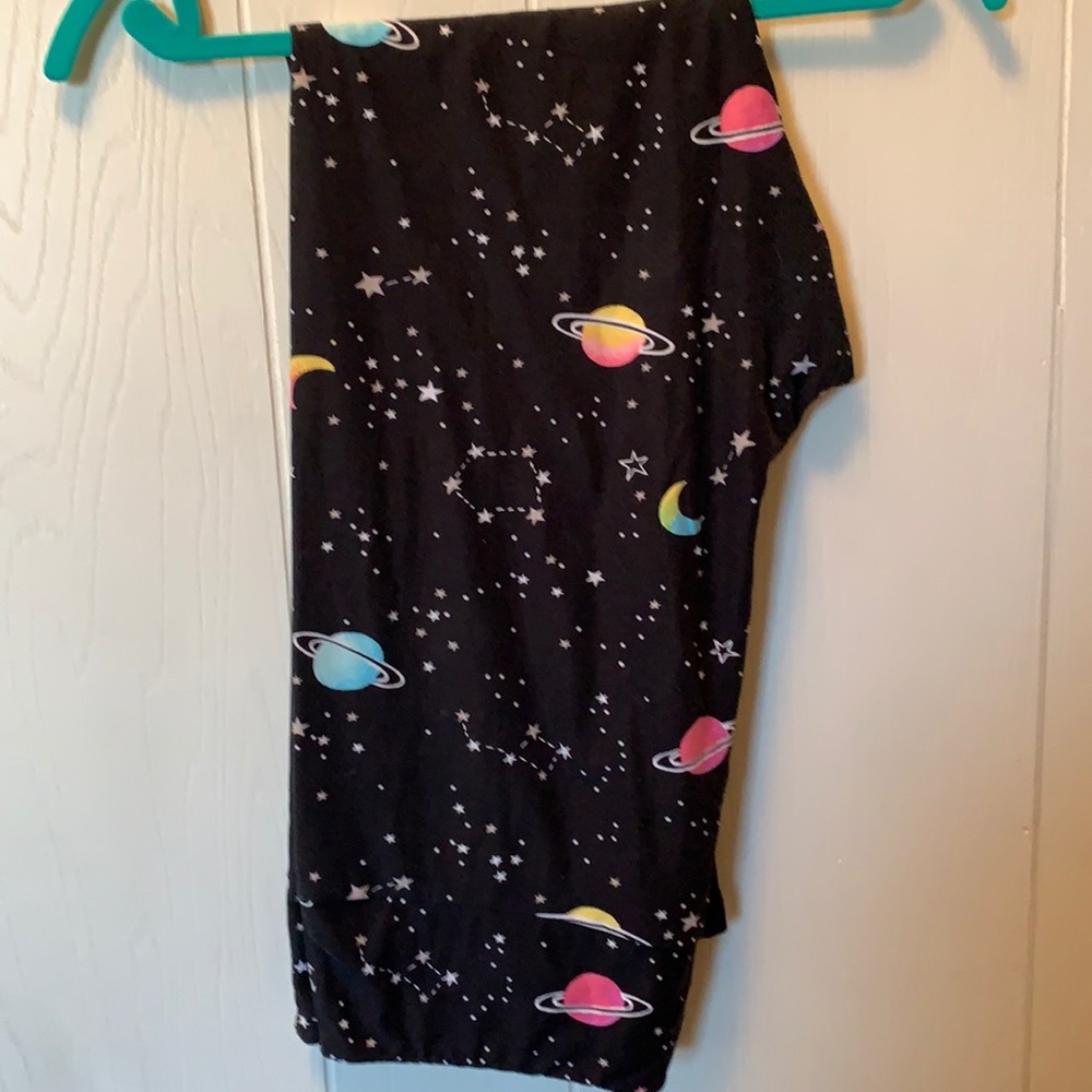 LuLaRoe TC2 leggings